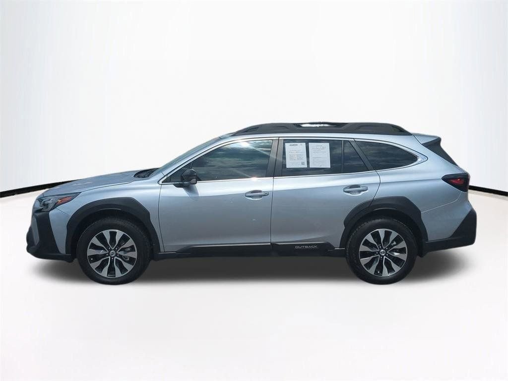 2025 Subaru Outback Limited - Photo 8