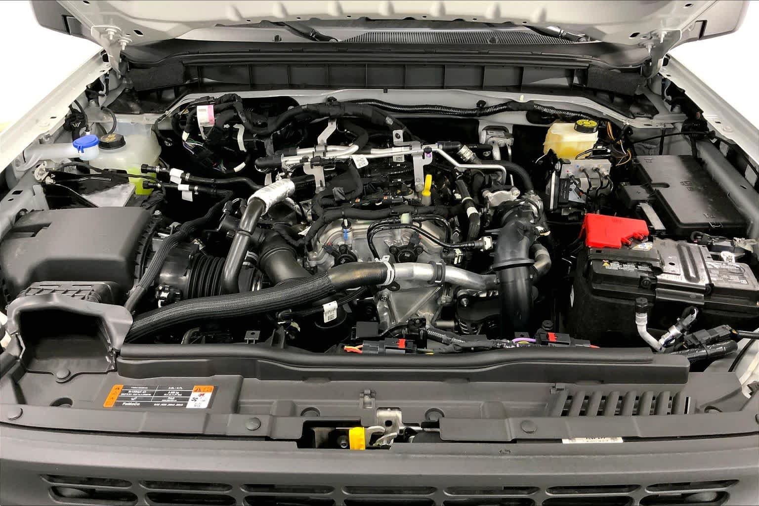 New 2026 Avalanche Gray Ford Big Bend® image 15