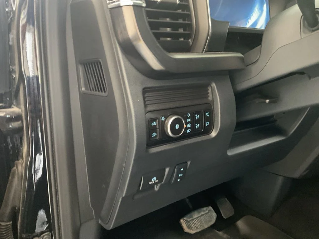 2026 Ford F-350 Super Duty Lariat - Photo 12