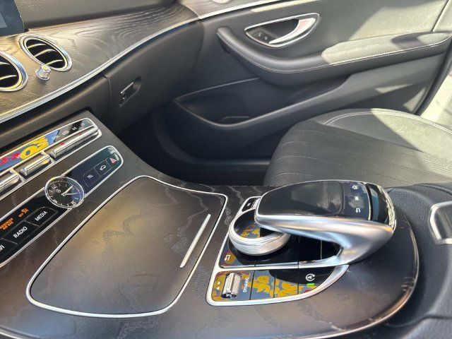 Used 2020 Iridium Silver Metallic Mercedes-Benz E 350 image 25