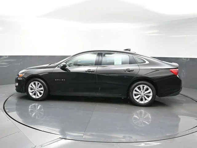 Used 2025 Black Chevrolet LT image 4