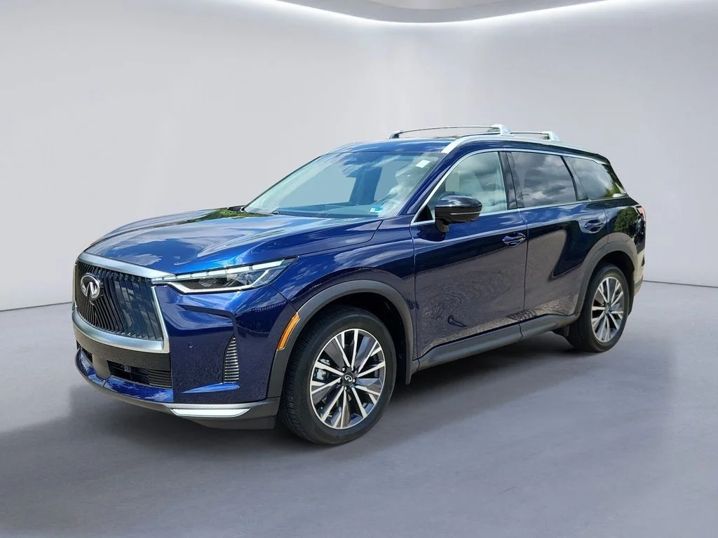 New 2027 GRAND BLUE INFINITI Luxe AWD image 7