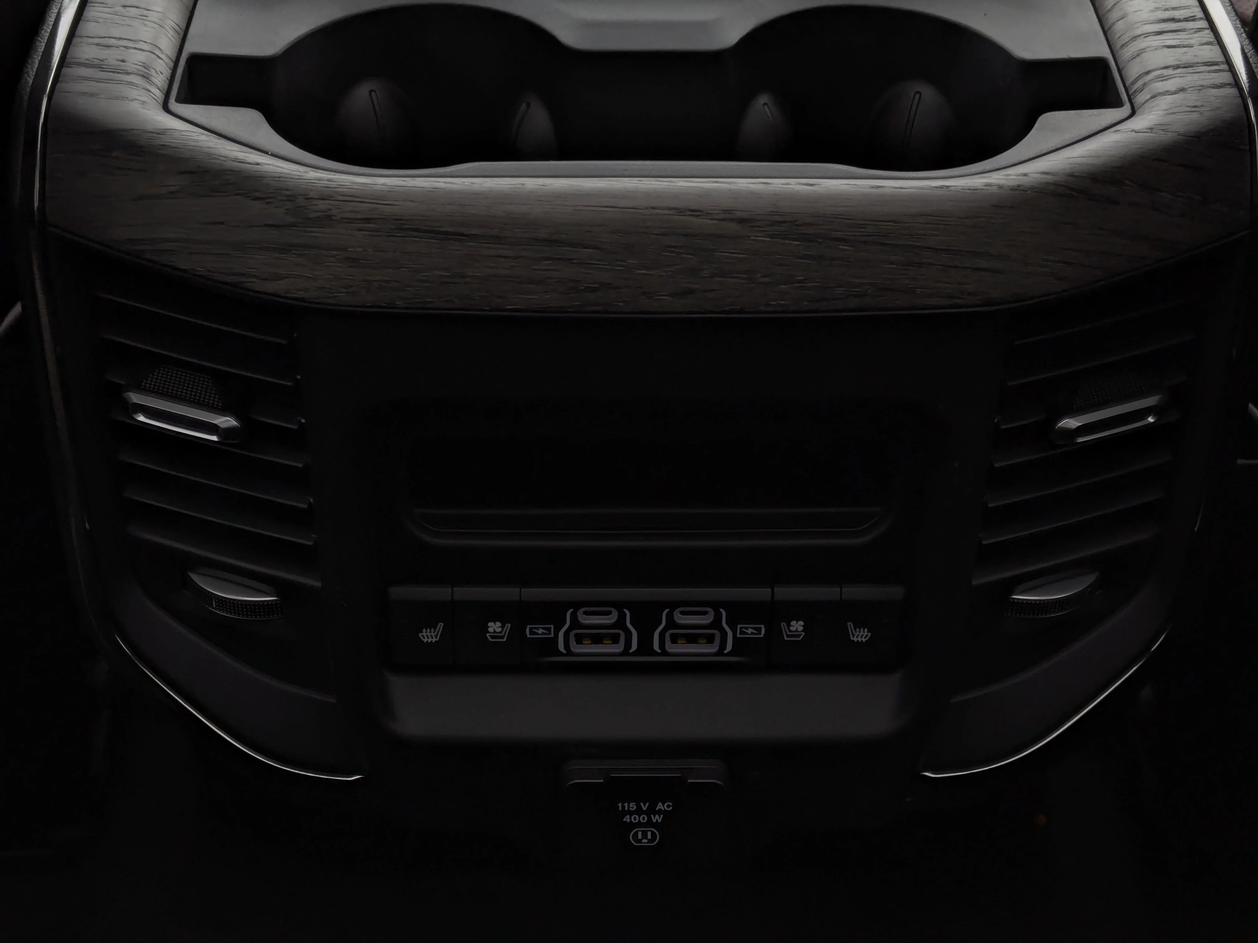 New 2026 Black RAM Limited - - Night Ed - Pano Sunroof - Hurricane HO Turbo - 14.4 Screen - Head-Up Display & More! image 31