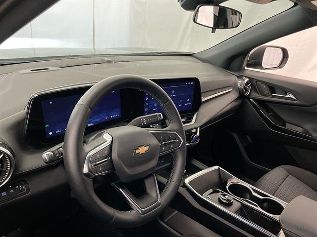 2026 Chevrolet Equinox LT, photo 10 of 12