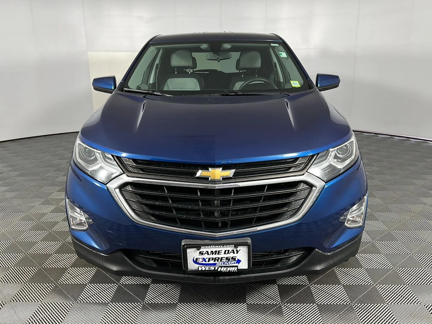 Used 2019 Pacific Blue Metallic Chevrolet LT image 3