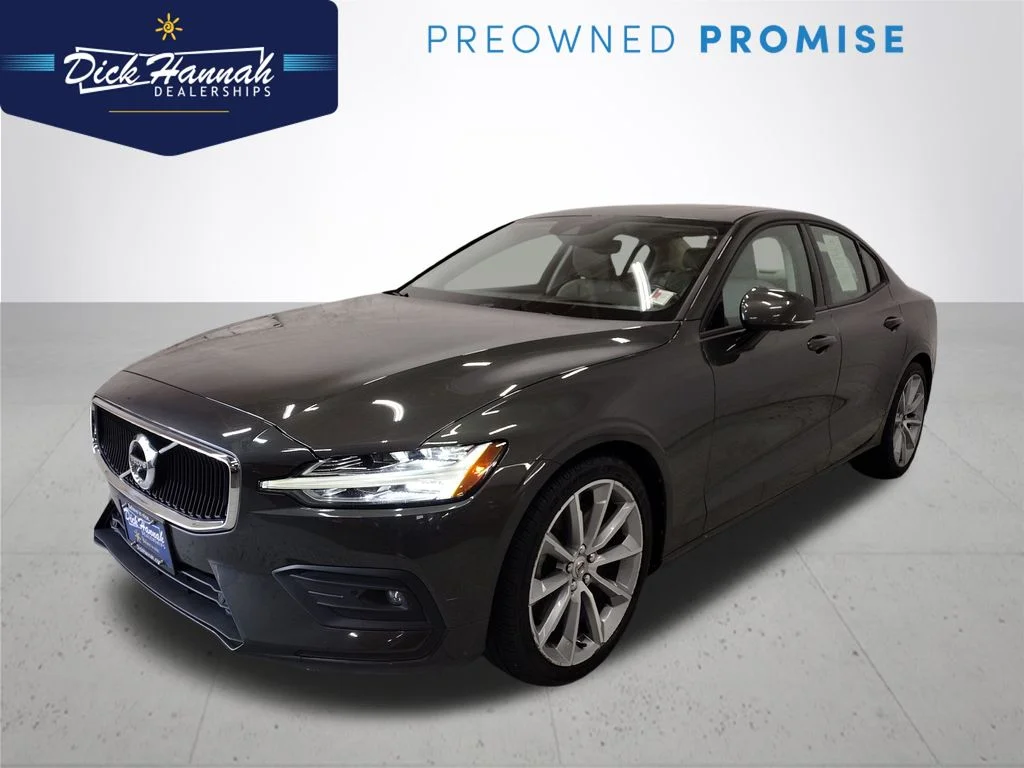 2021 Volvo S60 Momentum