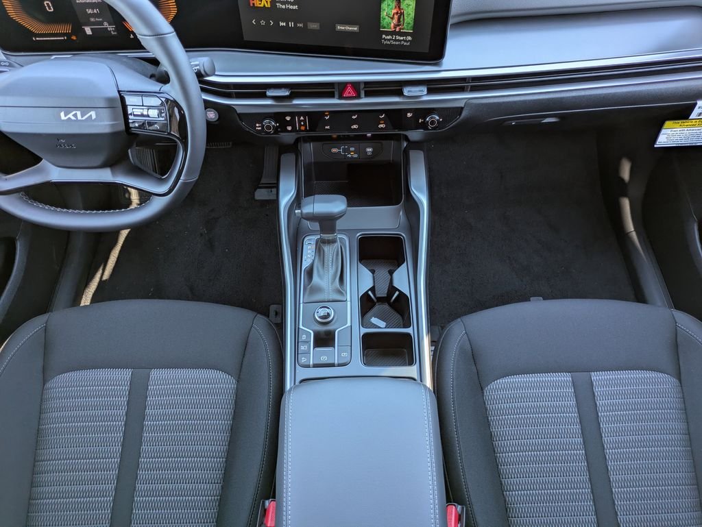 New 2026 Ivory Silver Kia LX image 18