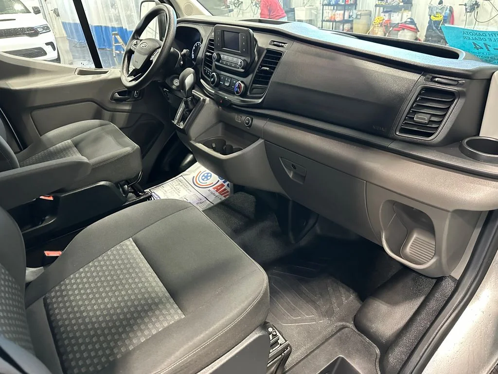 Used 2023 Silver Ford XL image 30