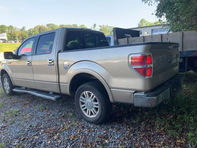 Used 2013 Gold Ford Lariat image 6