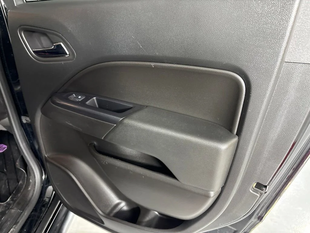 Used 2020 BLACK Chevrolet 4WD ZR2 image 22