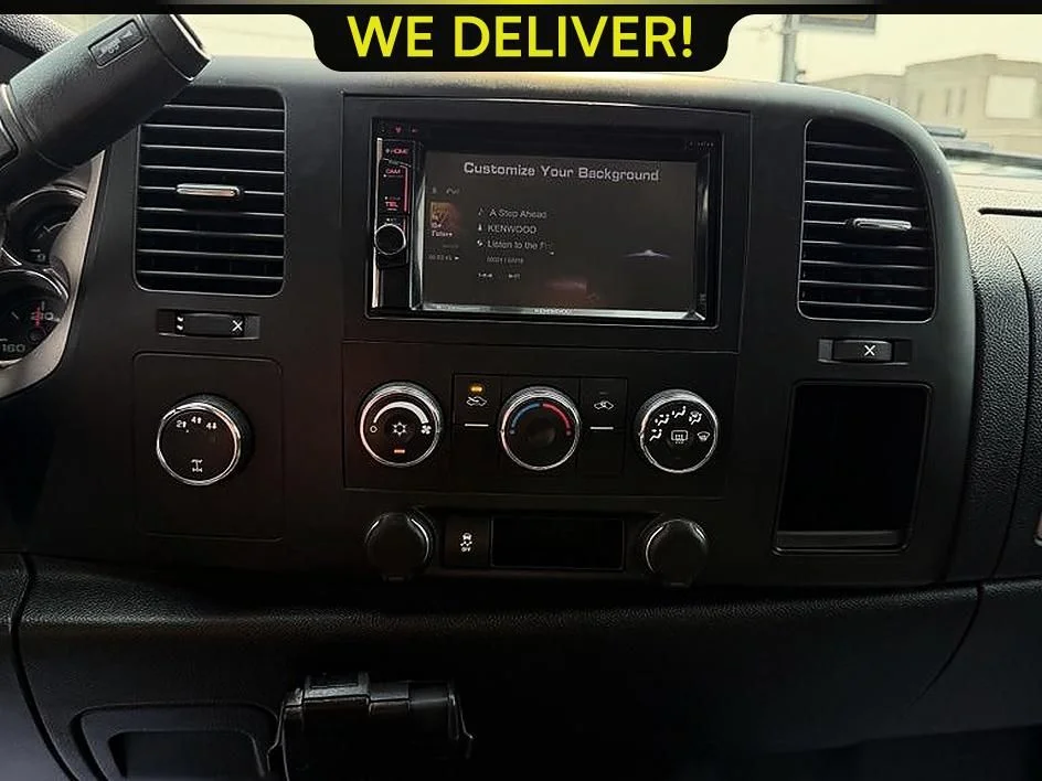 Used 2012 White Chevrolet LT image 14