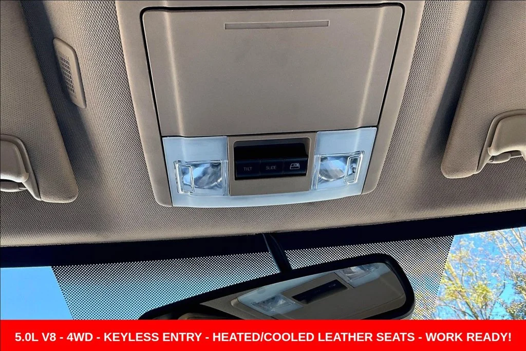 Used 2013  Ford Lariat image 20