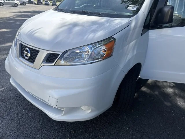 Used 2020 White Nissan S image 30