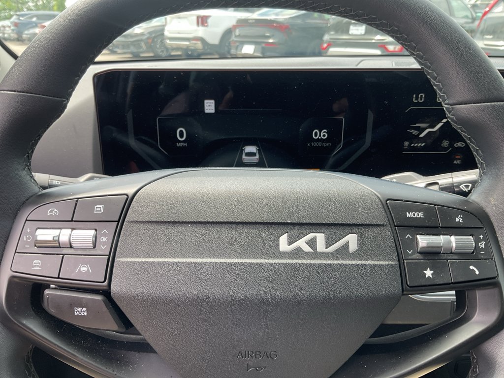 Used 2025 Aurora Black Pearl Kia EX image 21