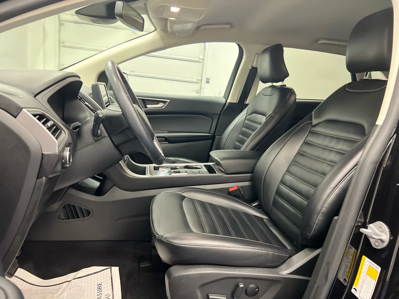 Used 2023 Agate Black Metallic Ford SEL image 2