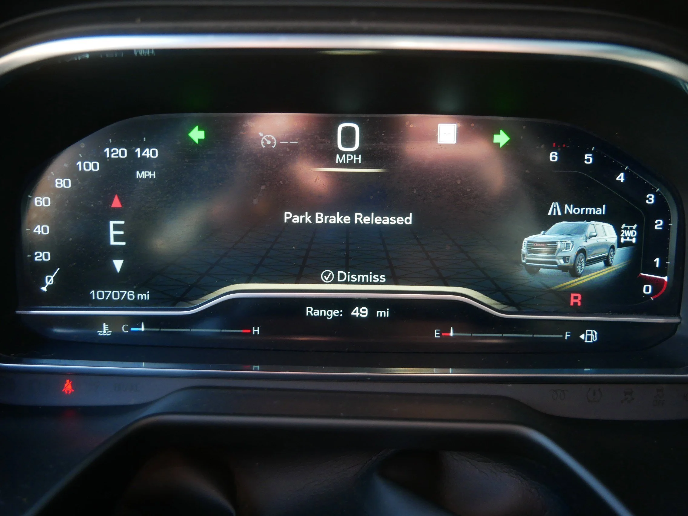 2022 GMC Yukon XL SLT - Photo 34