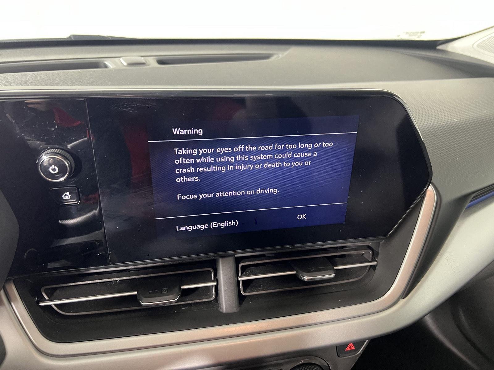 Used 2024 Summit White Chevrolet LS image 37