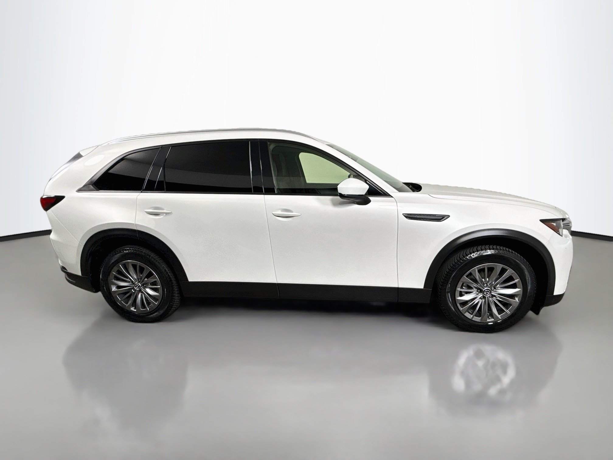 Used 2024 Rhodium White Premium Mazda 3.3 Turbo Preferred image 8