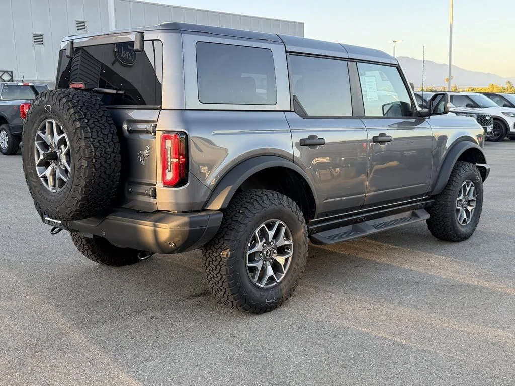 2025 Ford Bronco 4-Door Badlands - Photo 8