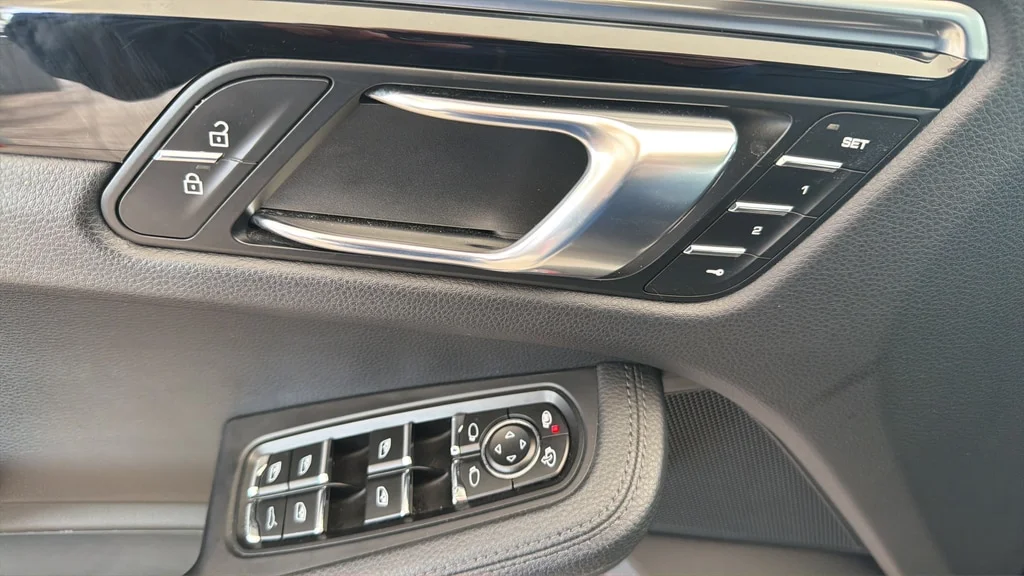 Used 2019 Black Porsche S image 20