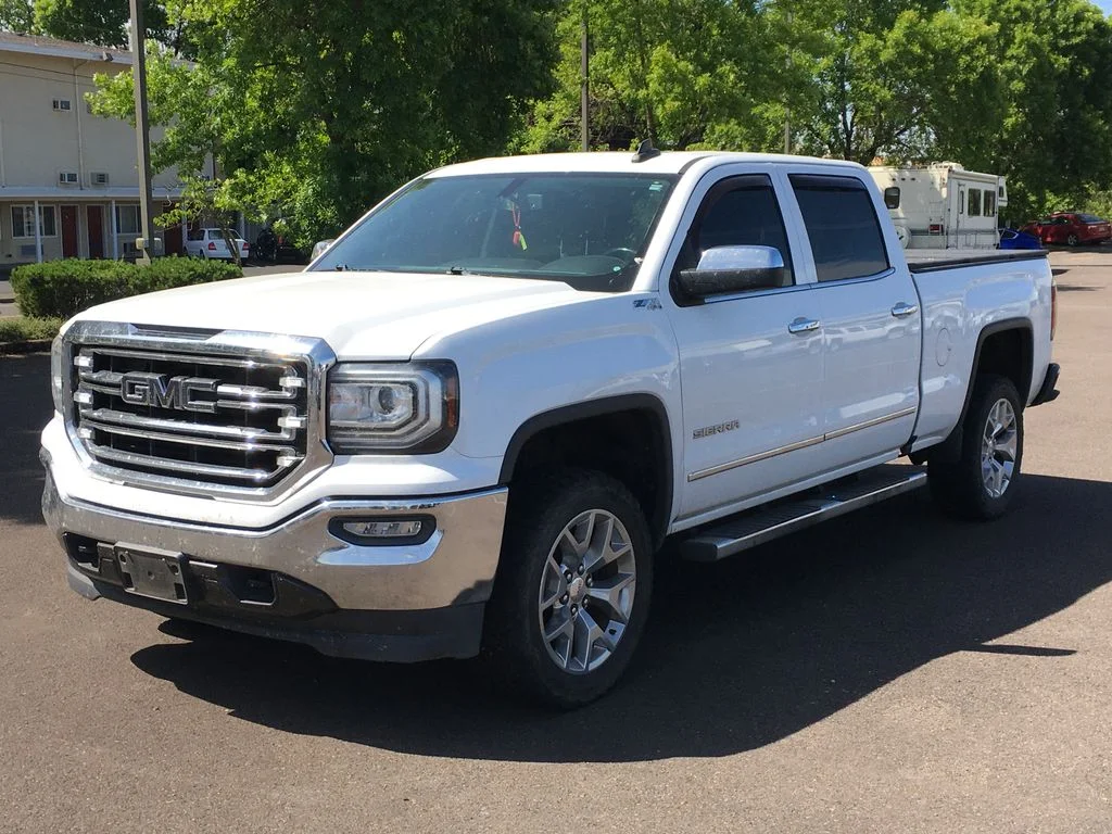 2018 GMC Sierra 4WD Crew Cab Standard Box SLT's photo
