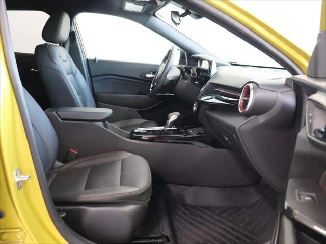 Used 2024 Nitro Yellow Metallic Chevrolet 2RS image 19