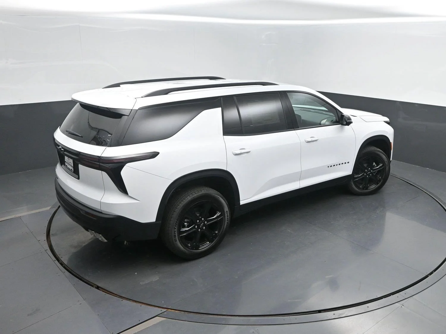 2027 Chevrolet Traverse LT - Photo 38