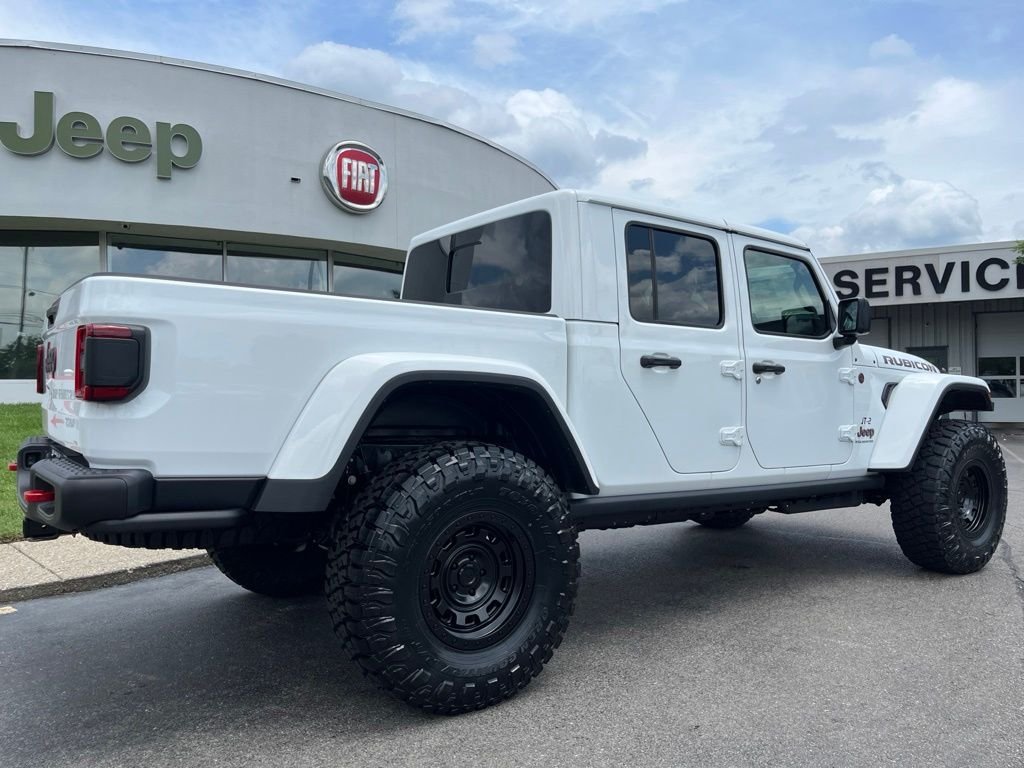 New 2026 Bright White Clearcoat Jeep Rubicon image 47