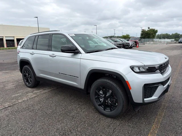 New 2026 Silver Jeep Altitude image 1