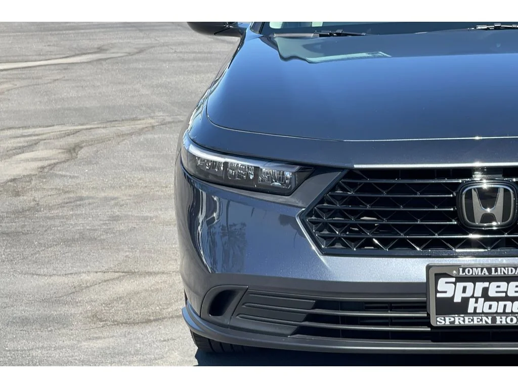 Used 2024 Meteorite Gray Metallic Honda LX image 39