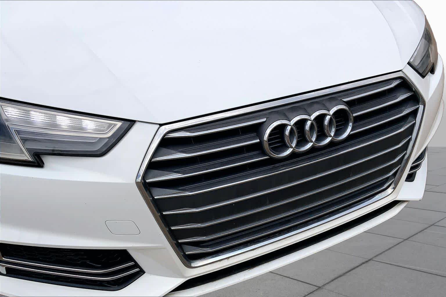Used 2018 Glacier White Metallic Audi Premium image 57