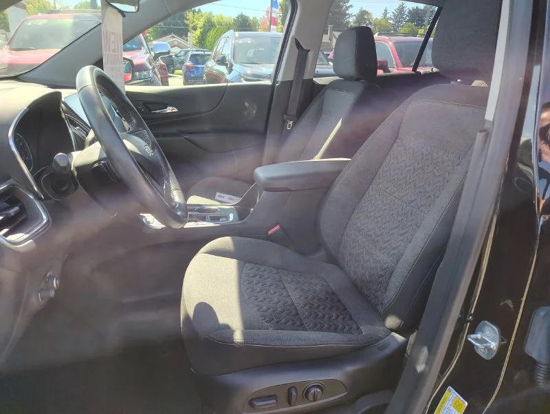 Used 2022 Black Chevrolet LT image 8