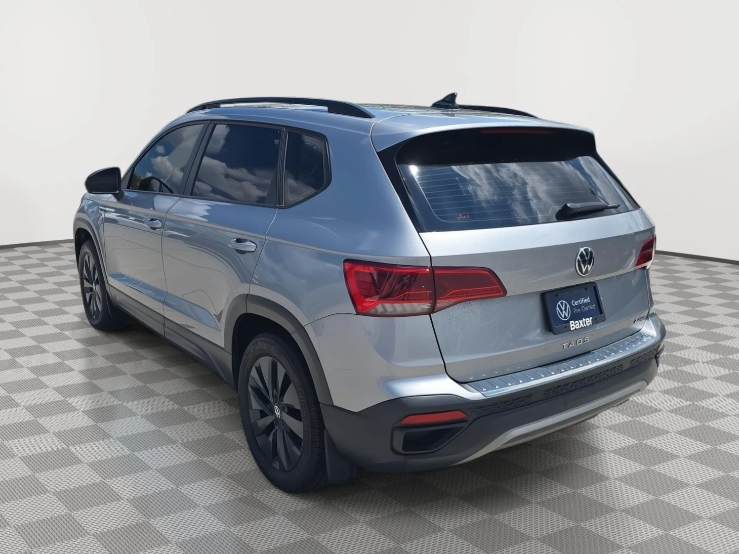 Certified Used 2022 PYRITE SILVER Volkswagen S image 10