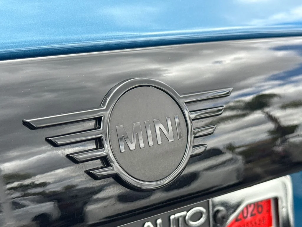 Used 2022 Blue MINI  image 9