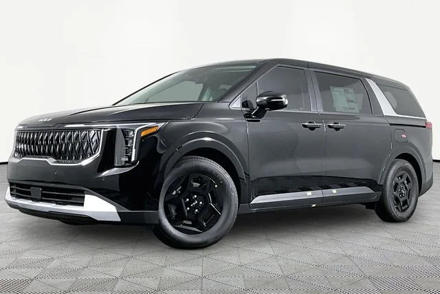 2026 Kia Sedona LXS's photo