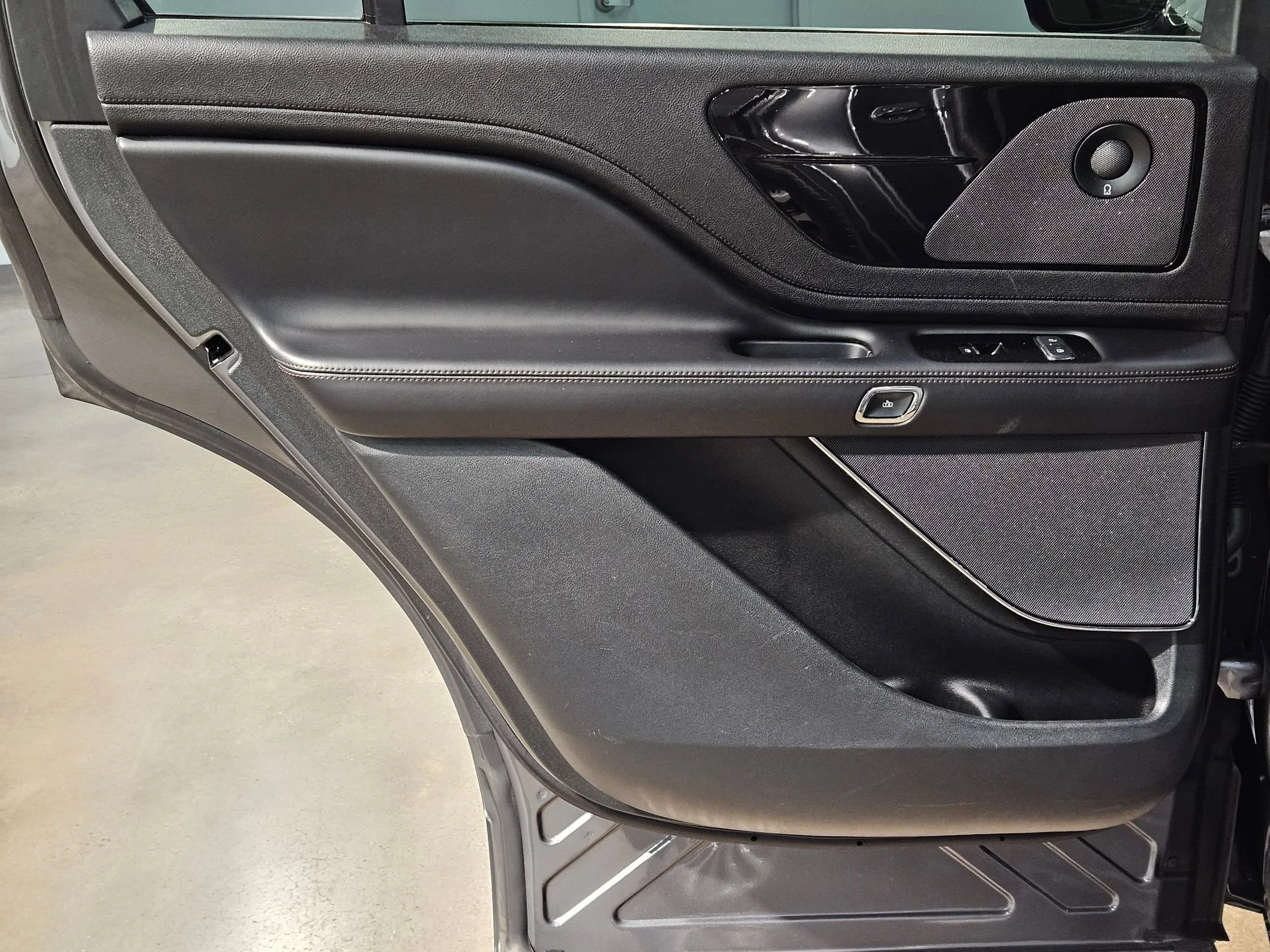 2024 Lincoln Aviator Reserve - Photo 34