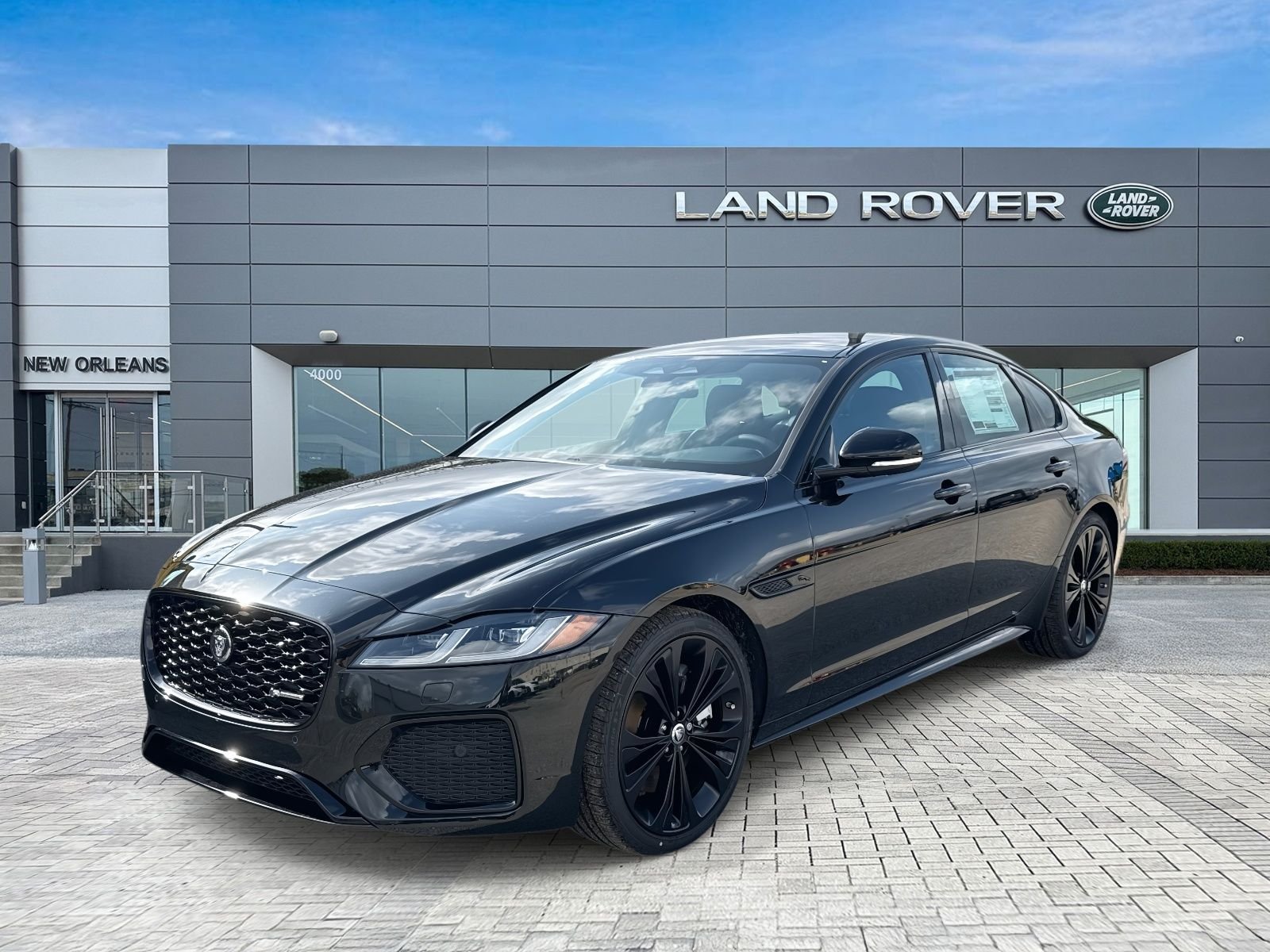 2024 Jaguar XF R-Dynamic SE