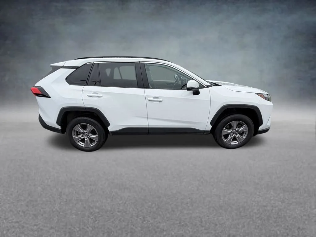 Used 2023 White Toyota XLE image 7