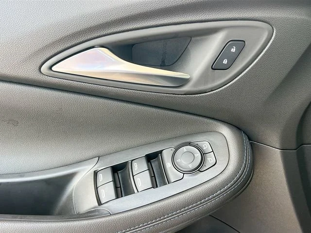 2026 Buick Encore GX Sport Touring - Photo 13