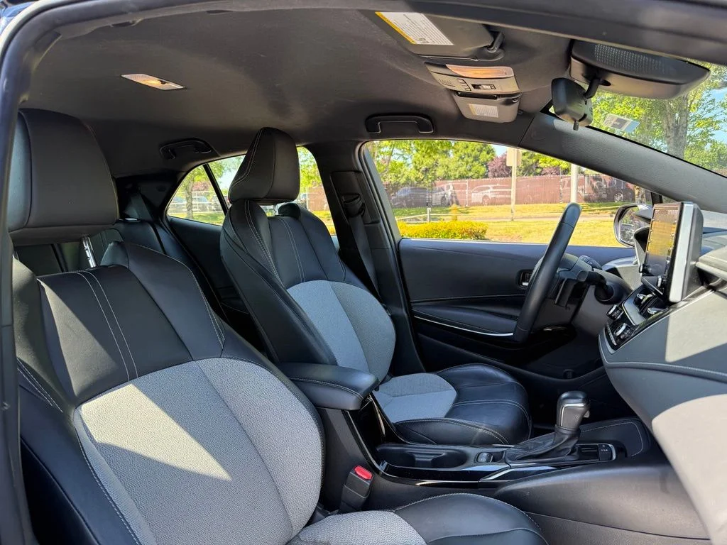 Used 2022 Galactic Aqua Mica Toyota XSE image 23