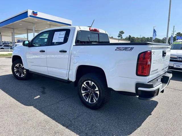 Used 2021 Summit White Chevrolet Z71 image 5