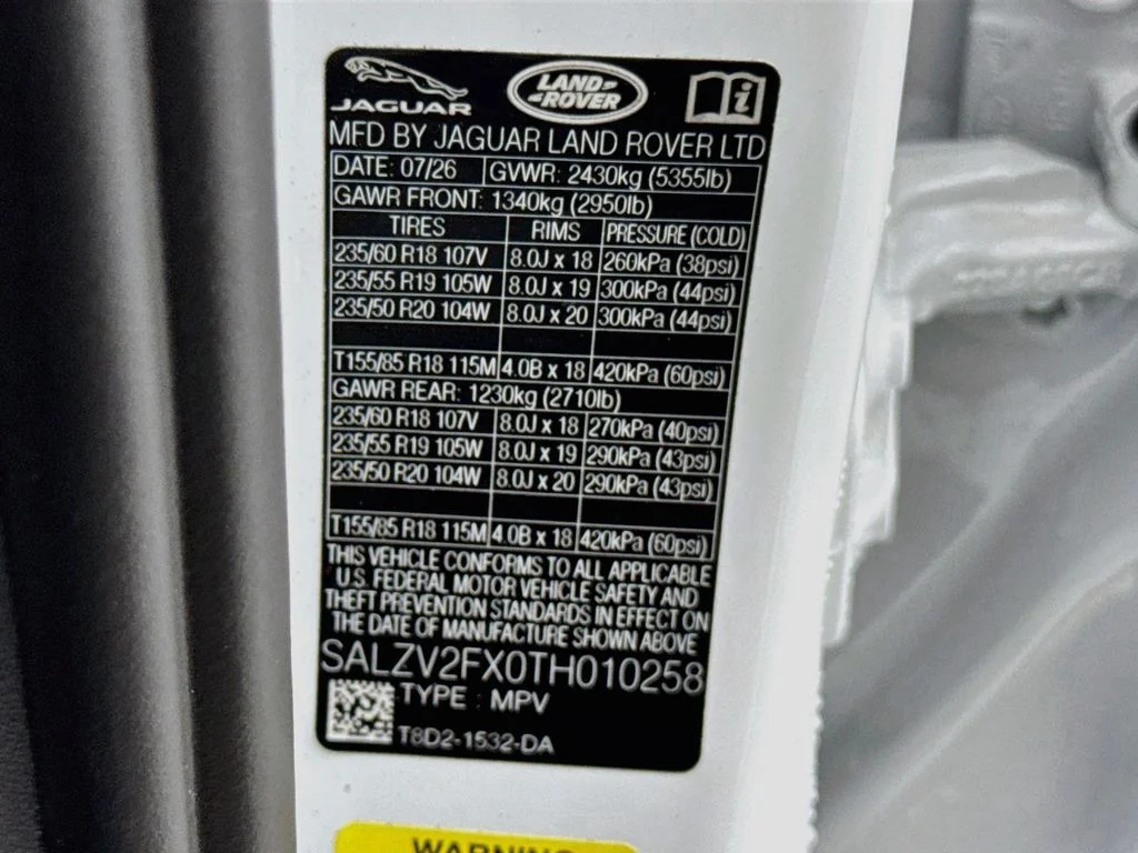 New 2026 Fuji White Land Rover Hoxton Edition image 33