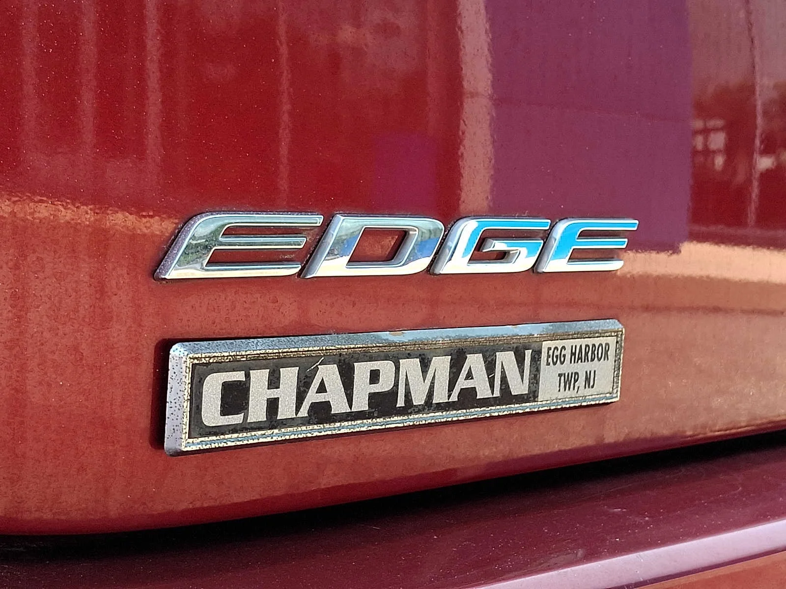 Used 2015 Red Ford SEL image 29