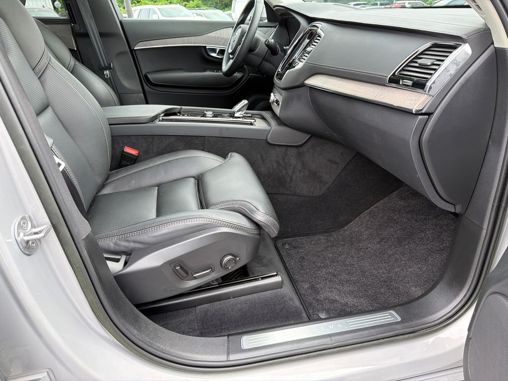 2023 Volvo XC90 Ultimate - Photo 13