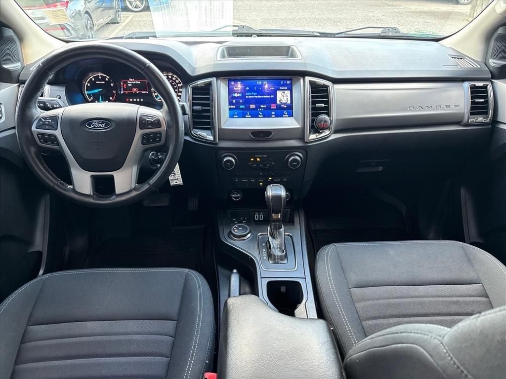 Used 2021 Silver Metallic Ford XLT image 4