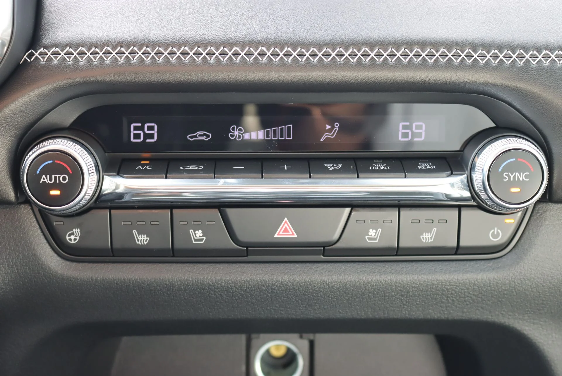 2026 Mazda CX-50 Premium Plus - Photo 18
