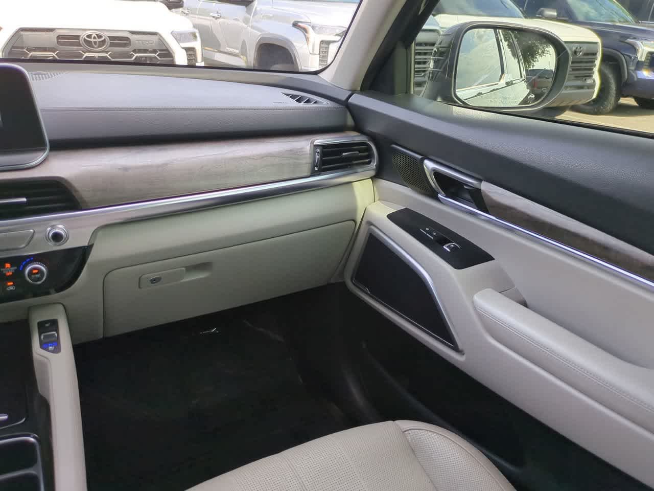 Used 2020 Dark Moss Kia EX image 17