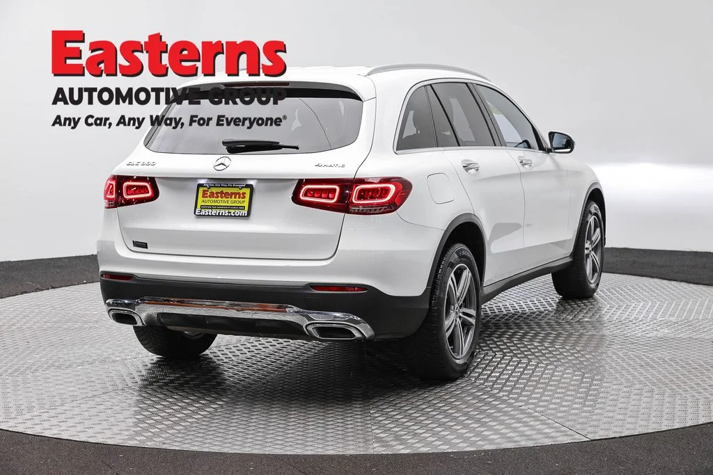 Used 2020 White Mercedes-Benz GLC 300 image 5