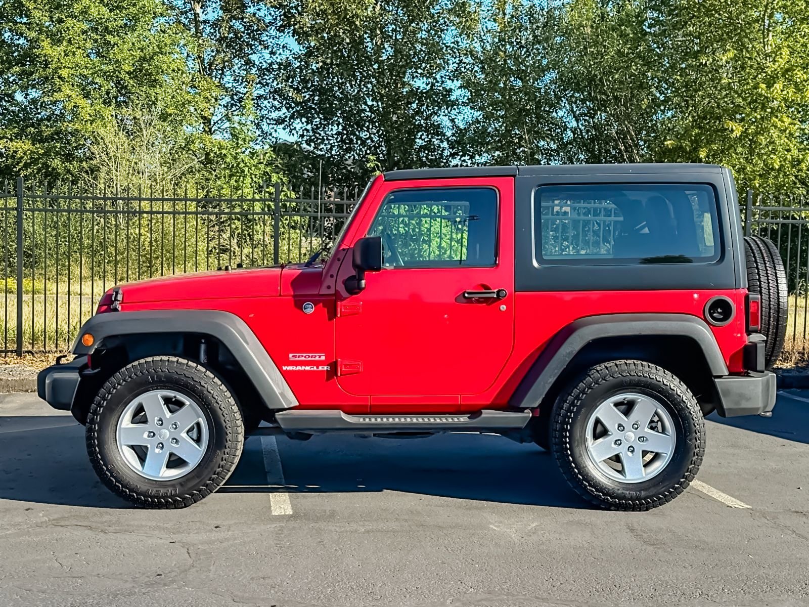 Used 2012 Red Jeep Sport image 7