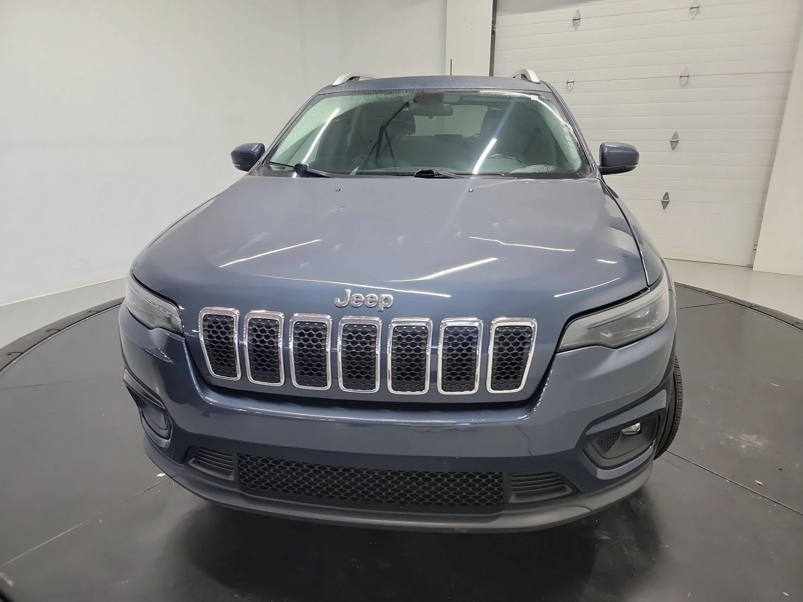 Used 2020 Slate Blue Pearlcoat Jeep Latitude Plus image 2